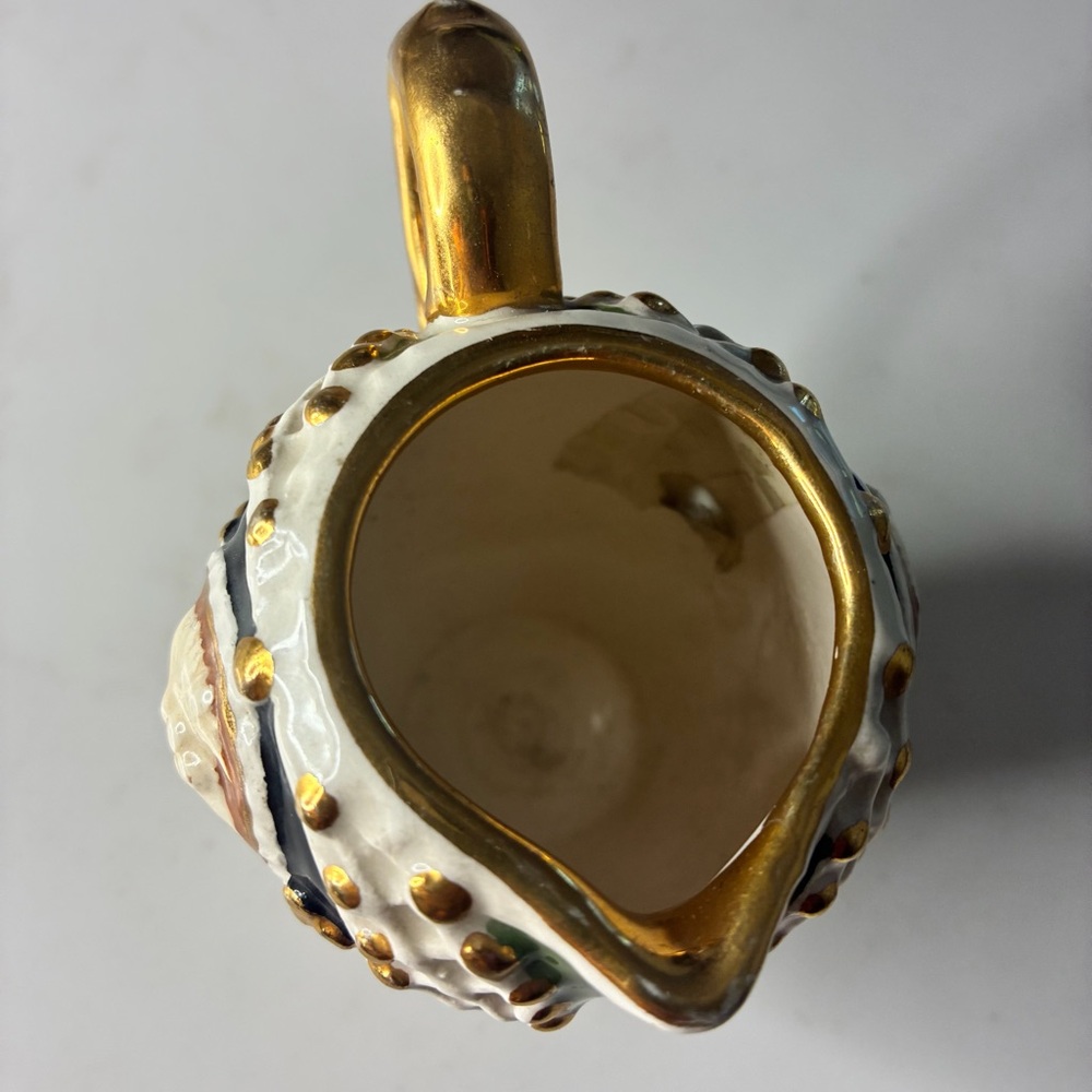 Made in Italy Elegant Gold and Black Ceramic small Pitcher with a flaw - Picture 9 of 9
